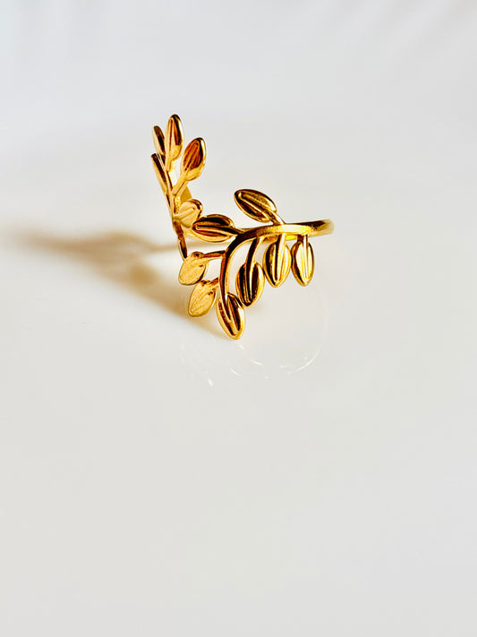 Leaflet 18k Gold Plated Ring