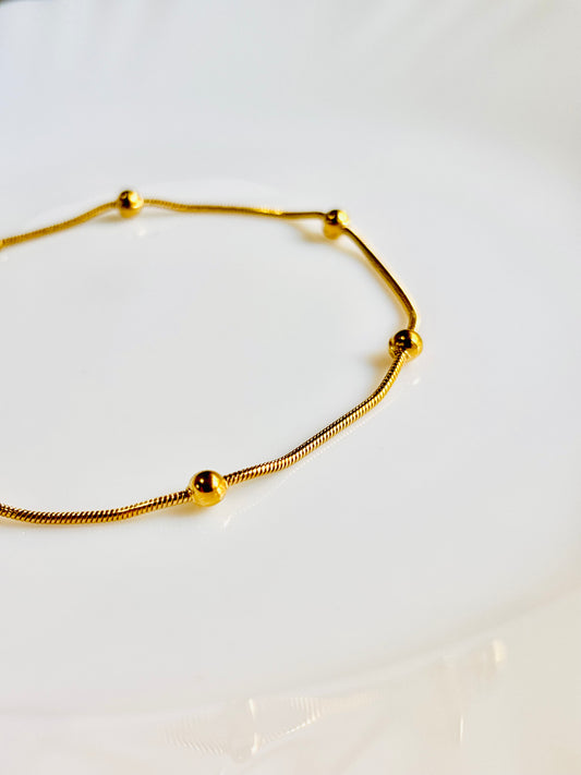 Dainty Dots Anti Tarnish Bracelet