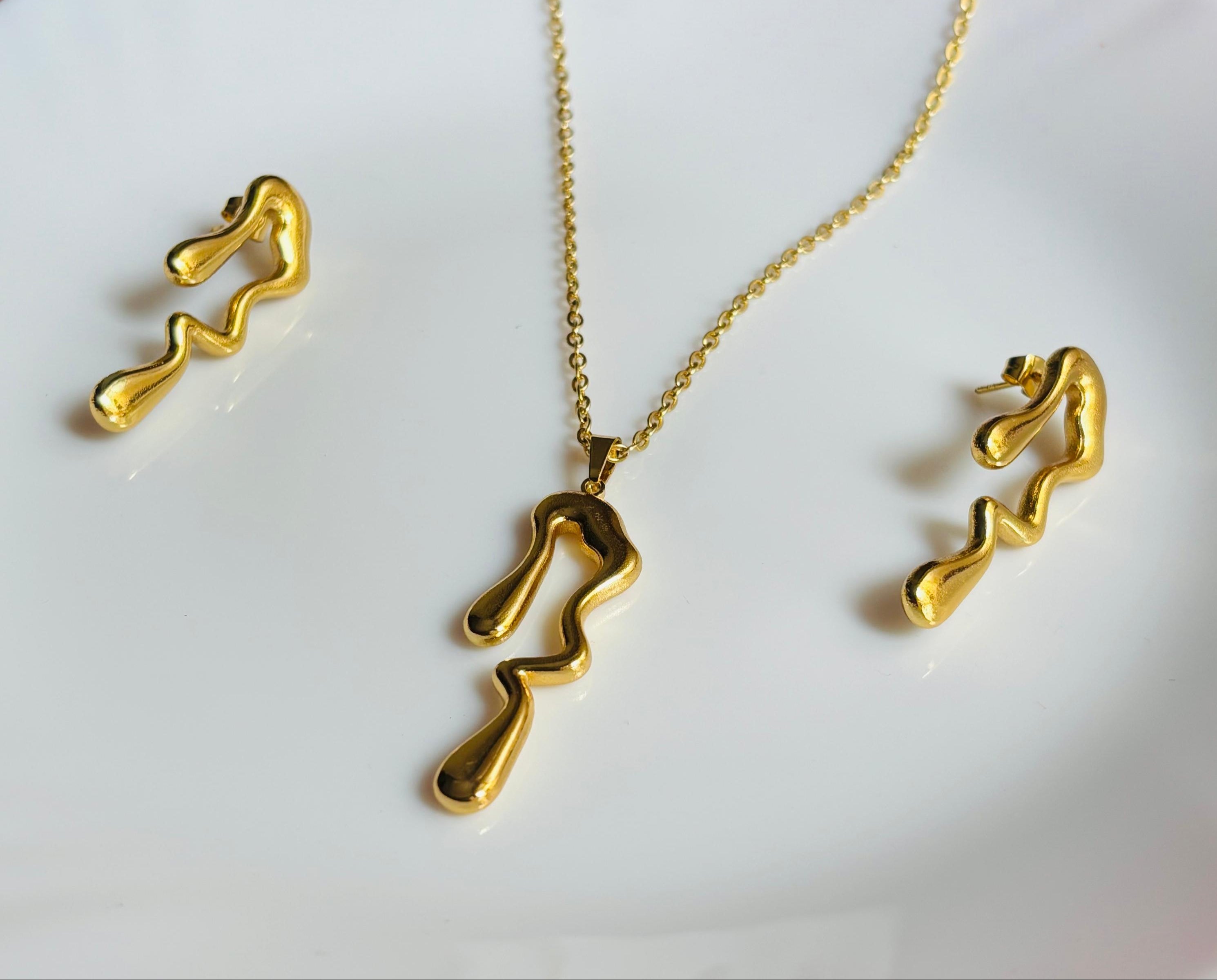 everyday jewelry; 18 gold plated; anti tarnish; elegant; cool