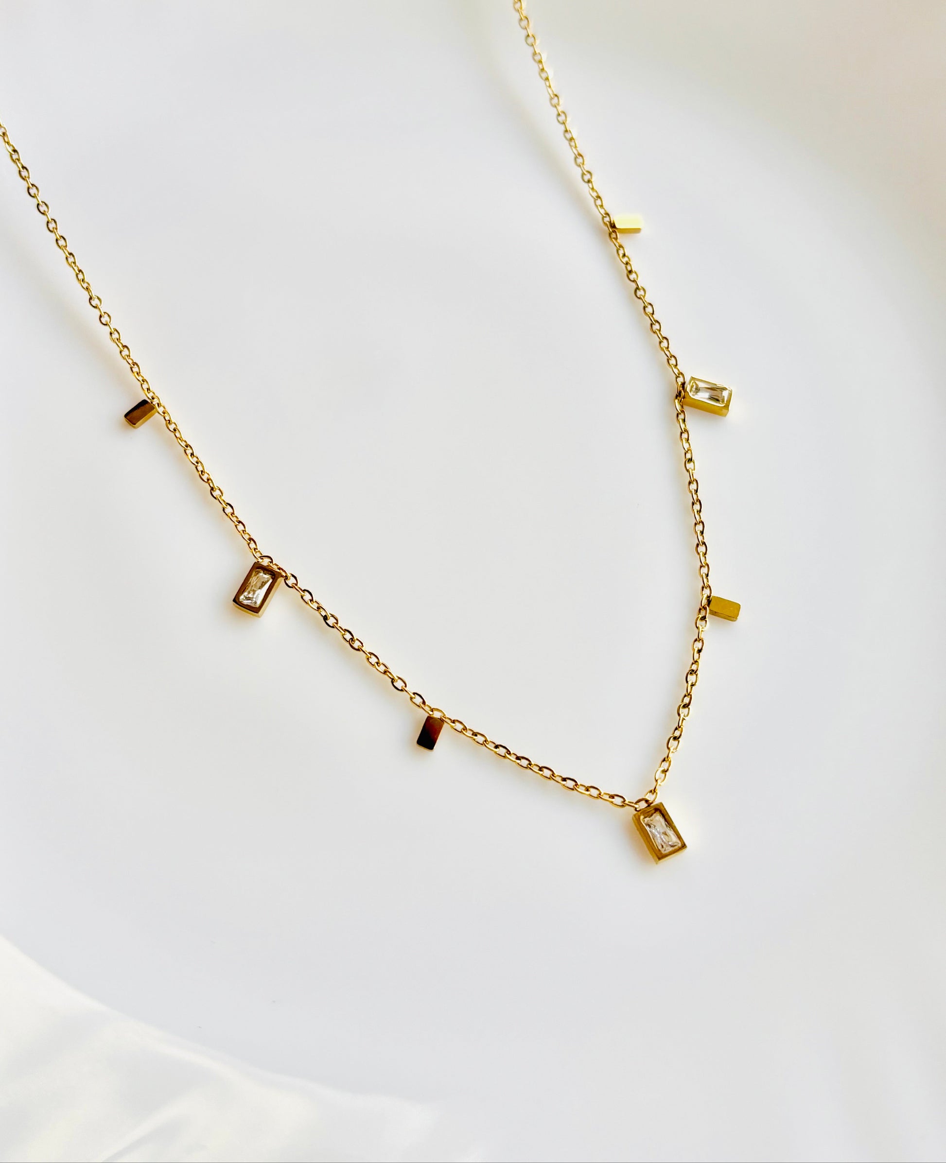 Anti tarnish, rust free, chain, gold chain, for her, mom, girlfriend, classy, funky, elegant