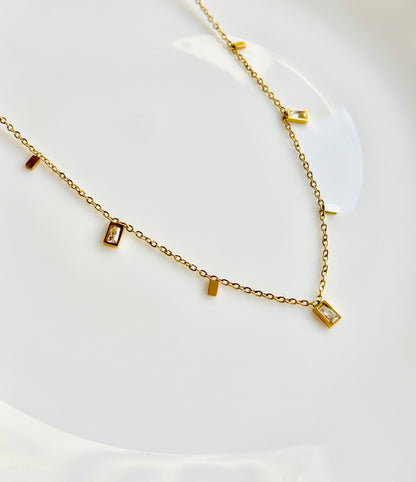 Gold necklace, geometric, chain, gold, waterproof, hypo allergenic, tarnish free