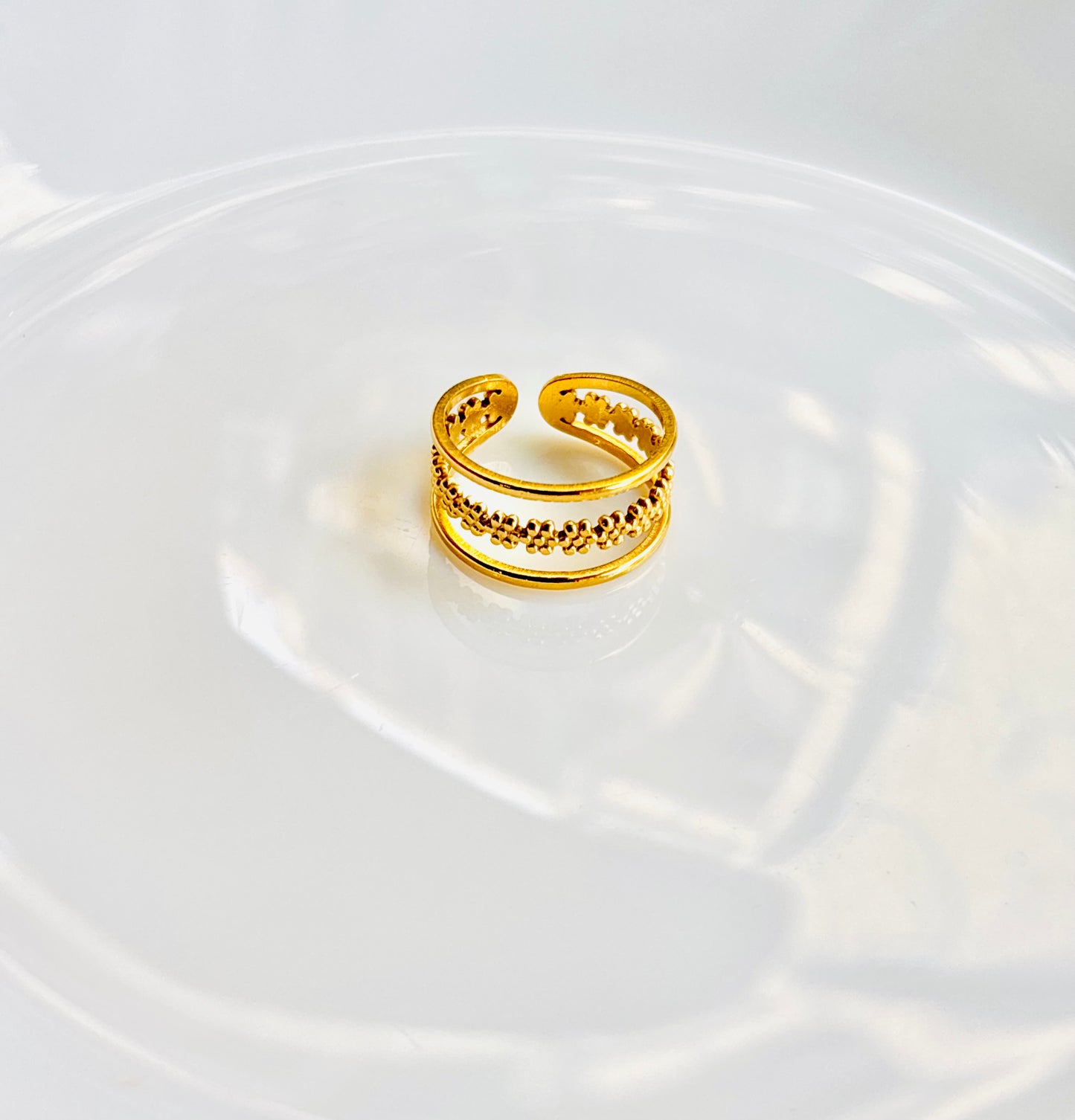 Golden ring, waterproof