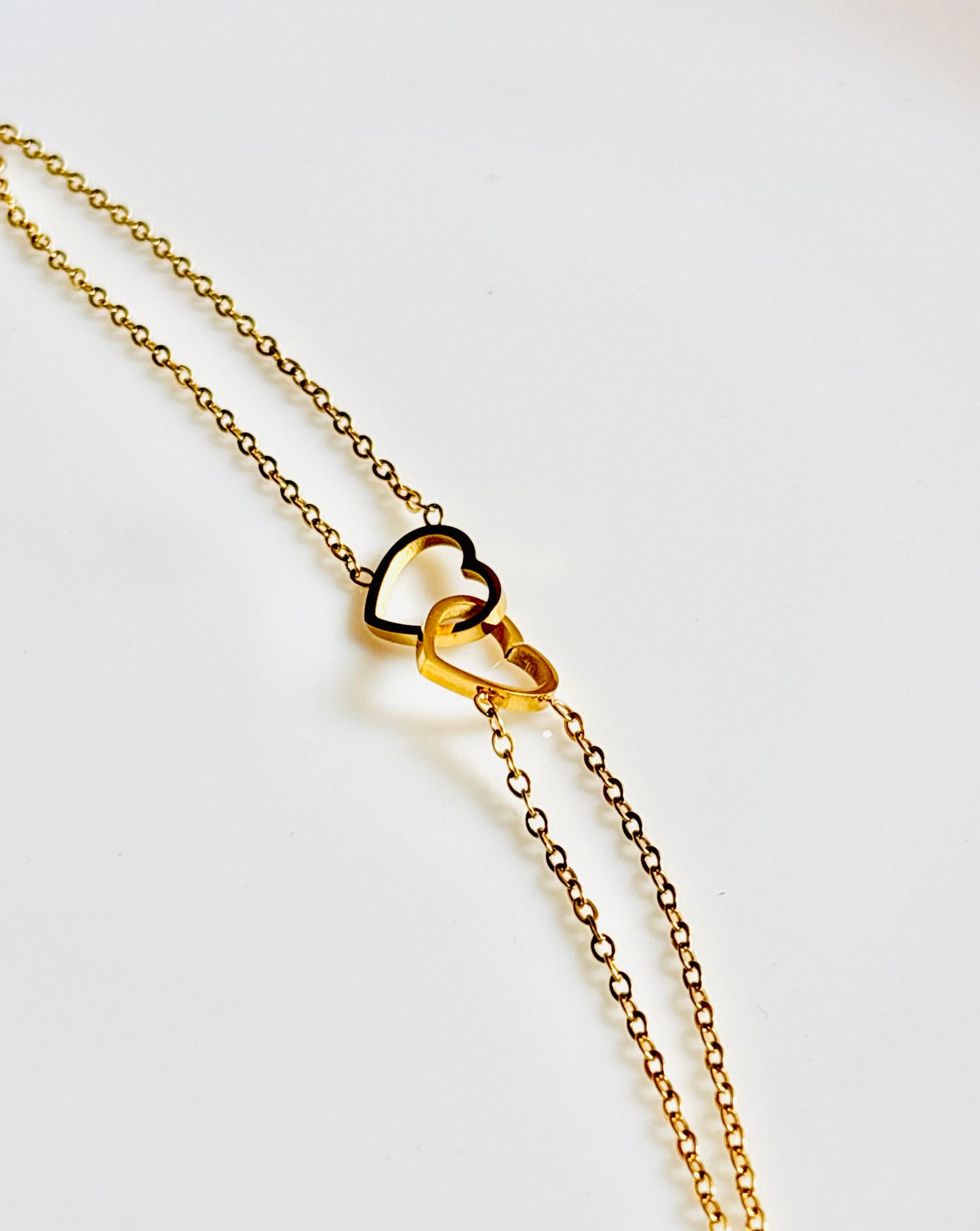 link heart; beautiful; cute; pretty; chain bracelet; golden; everyday; jewelry