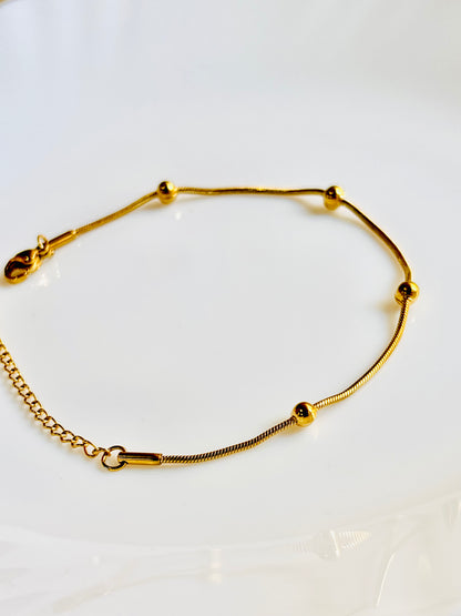 Dainty Dots Anti Tarnish Bracelet