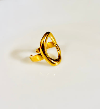 Golden circular ring; waterproof; Shiny; anti tarnish; classic; trend