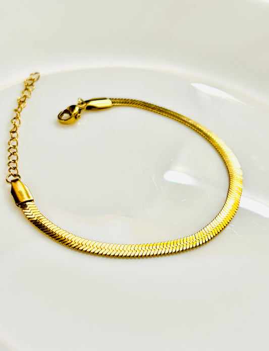Base-sick Snake Bracelet (4mm)