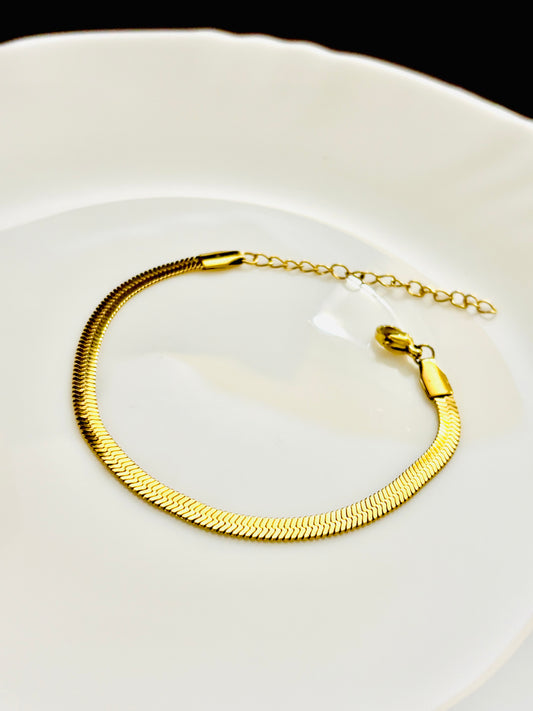 Base-sick Snake Bracelet (4mm)