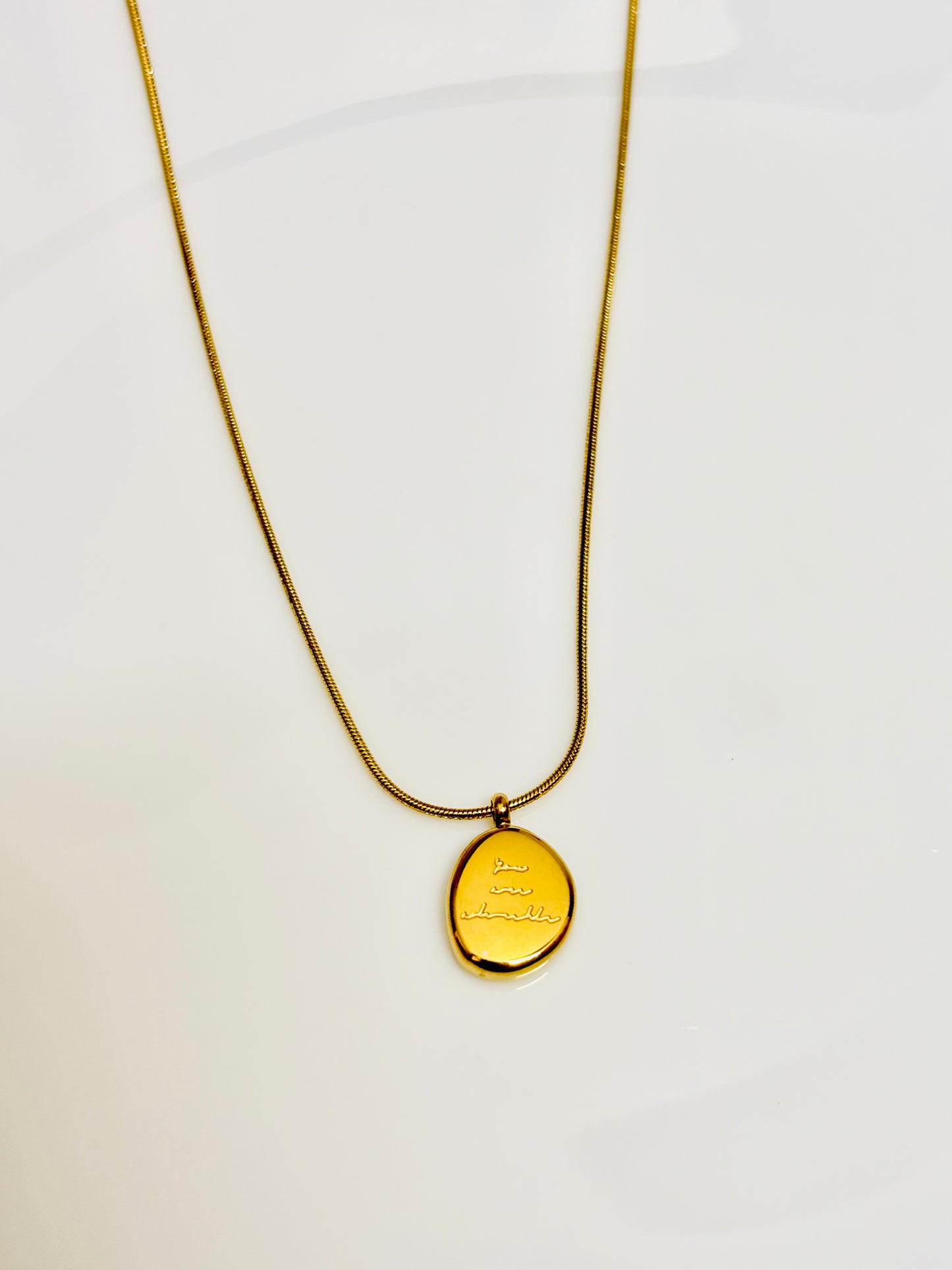 Coinfess Pendant Anti-Tarnish Neck Piece