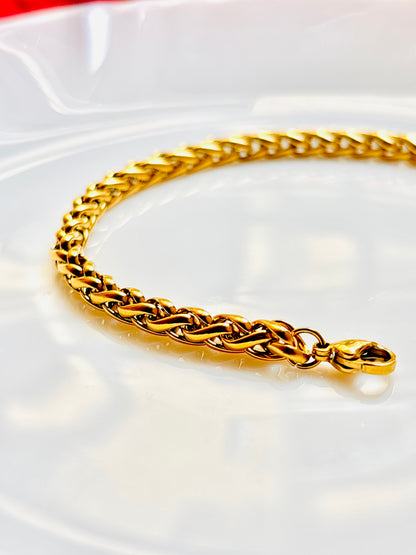 Gold chain bracelet, daily wear, anti tarnish, demi-fine