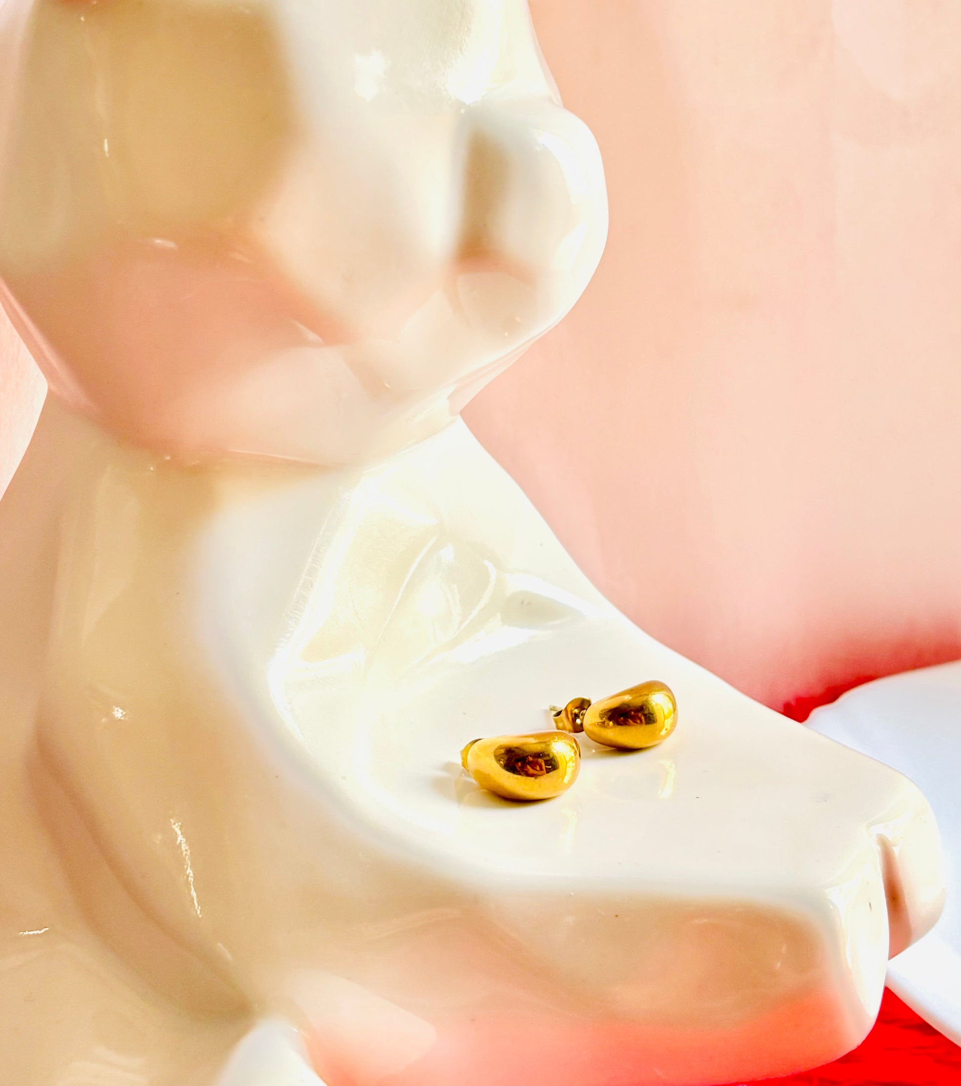 Anti tarnish classy earrings