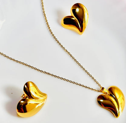 Sweet Heart Pendant & Earrings