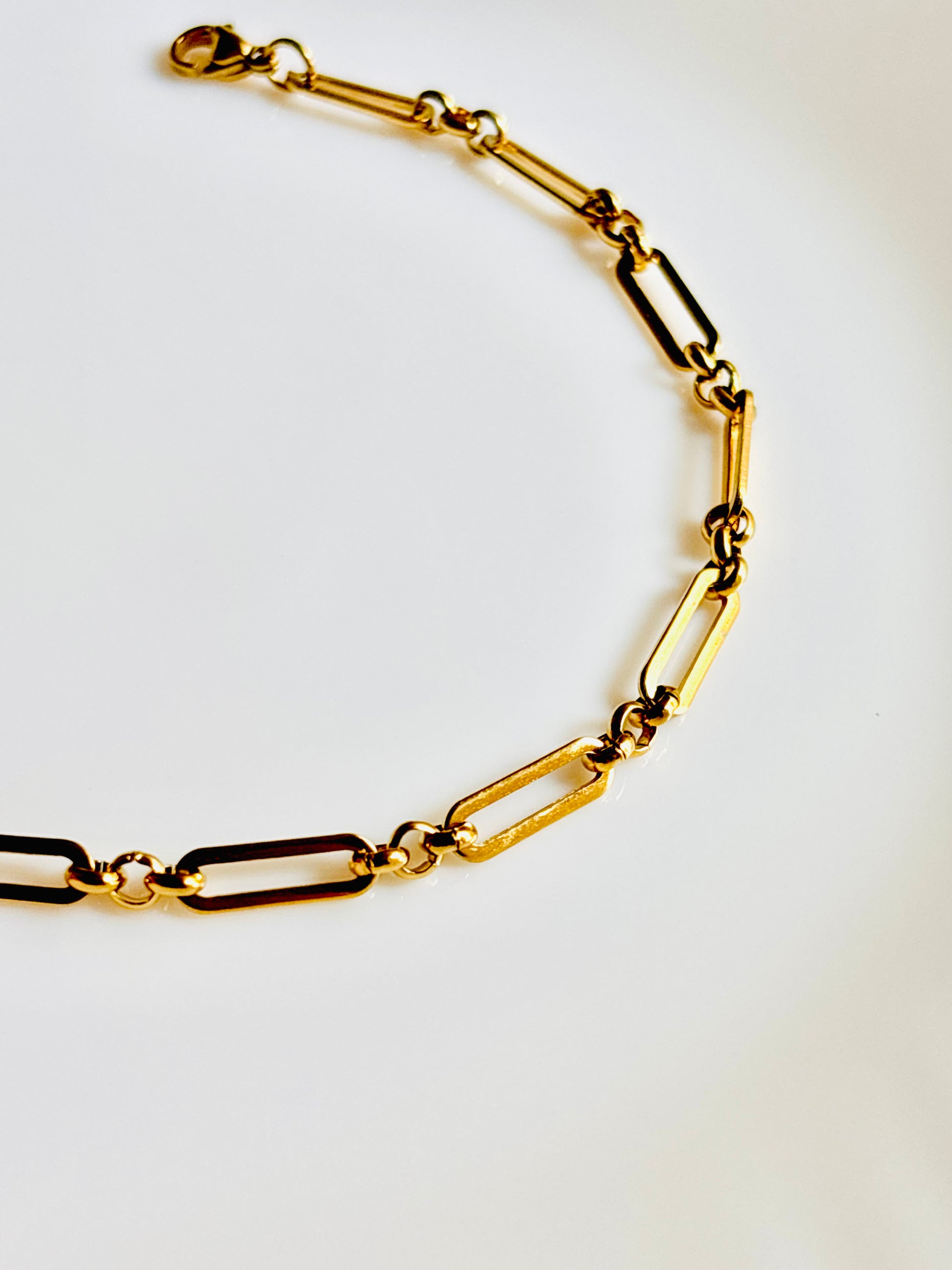 chain, minimalist, aesthetic, bracelet