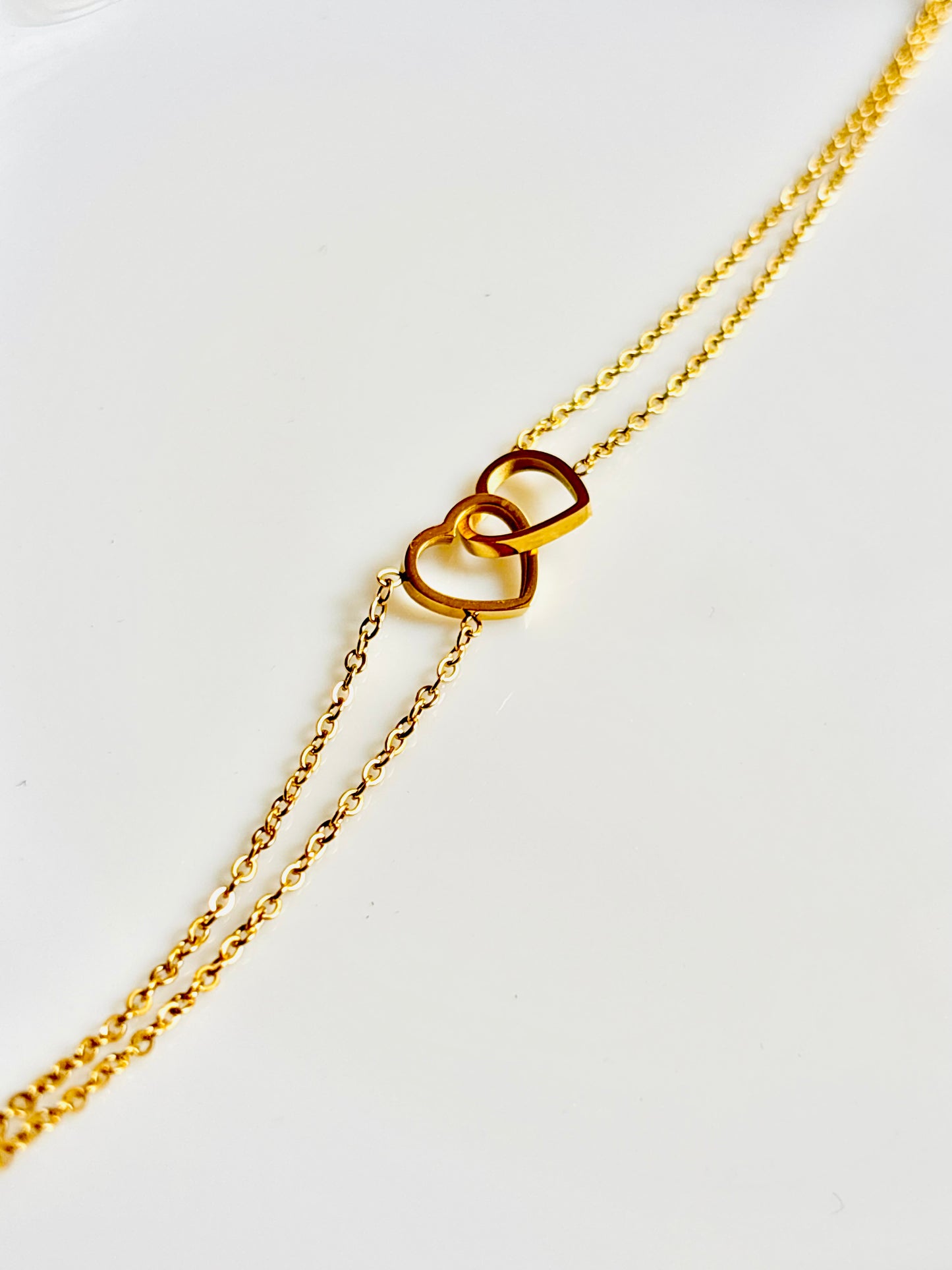 Gold chain heart bracelet; trendy; elegant; cute; branded; gift; chain