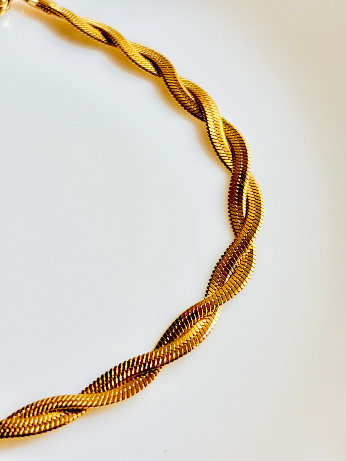 tangle, zig-zac, gold-plated, hypollergenic, demi-fine, stainless steel base