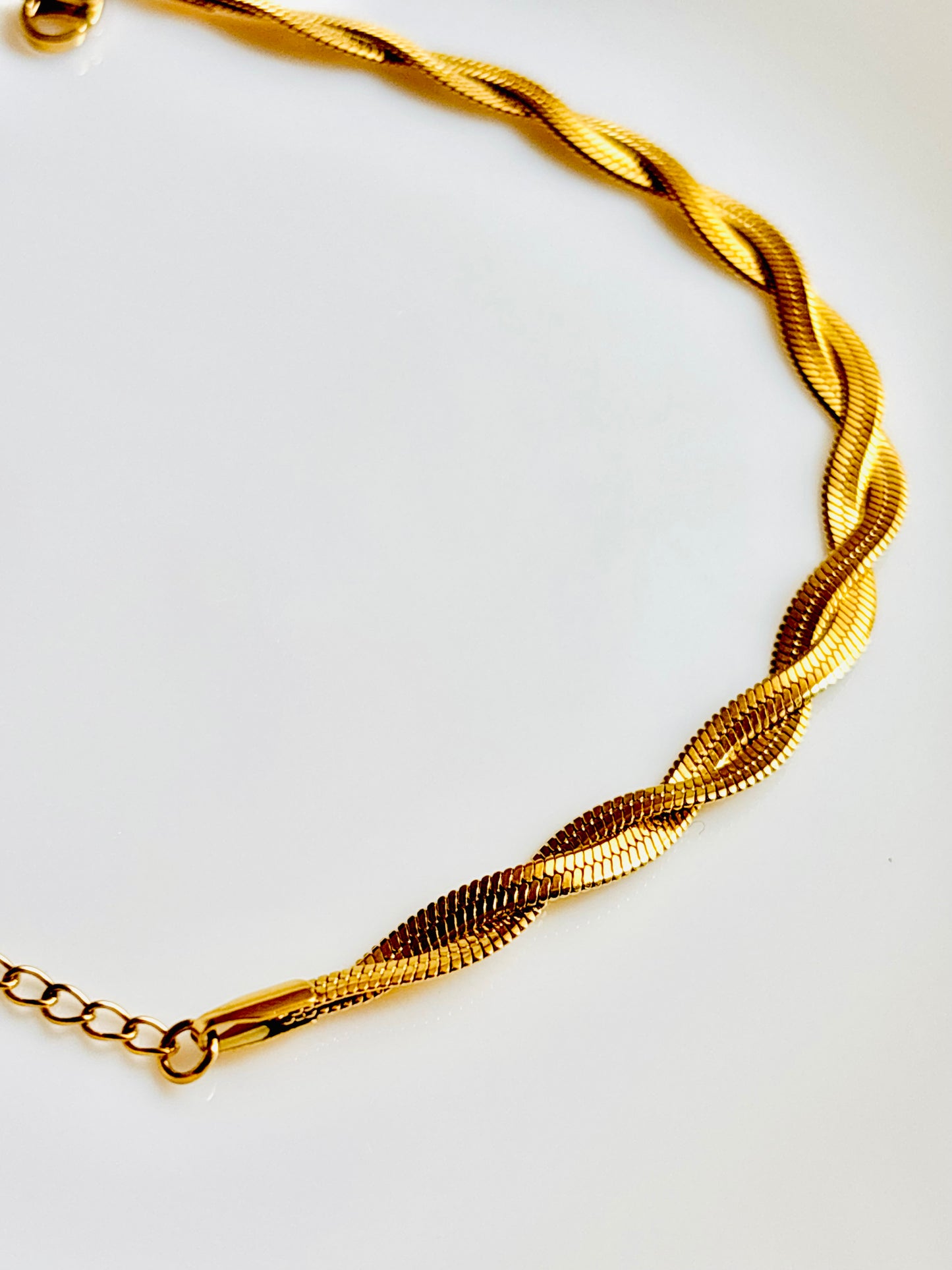 Adjustable, bracelet, premium look, golden